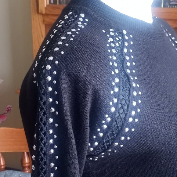 Free Generation Embellished Rivets Sweater - Picture 6 of 8